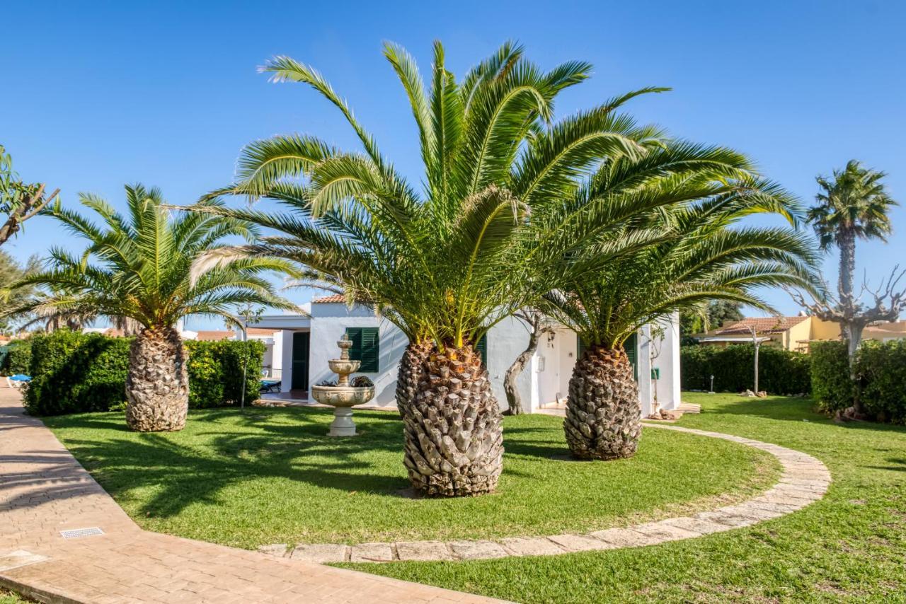Apartamentos Las Golondrinas Cala' en Bosch Bagian luar foto